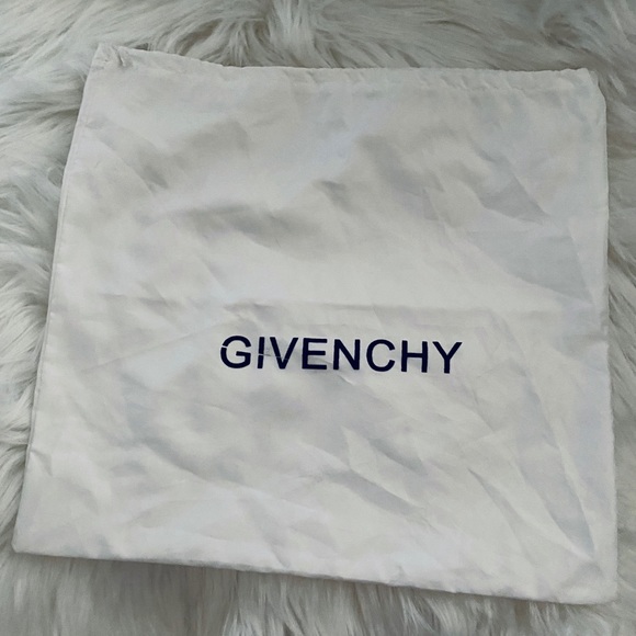 givenchy dust bag